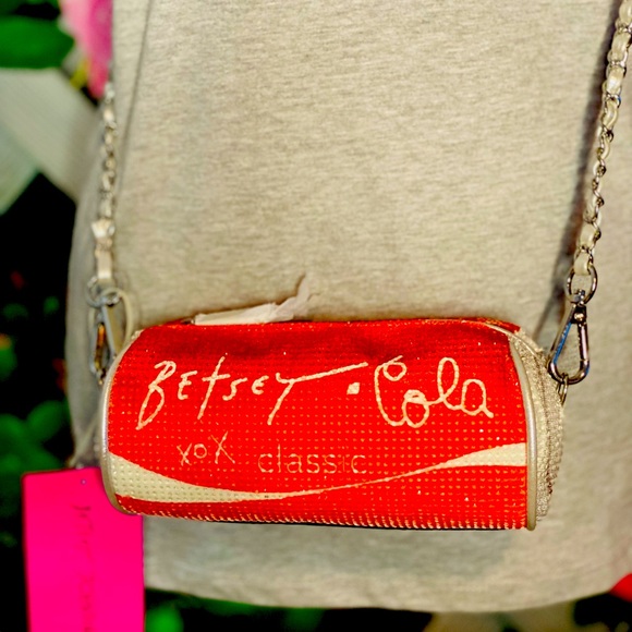 Betsey Johnson Crossbody - Picture 1 of 8